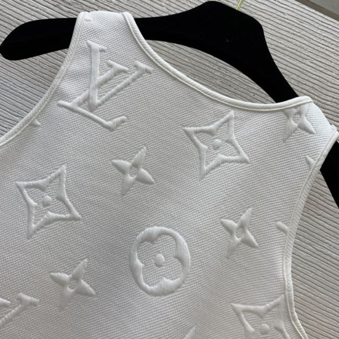 TOPセラー賞受賞 LOUIS VUITTON スーパーコピー ワンピース 厳選スタイルn級品