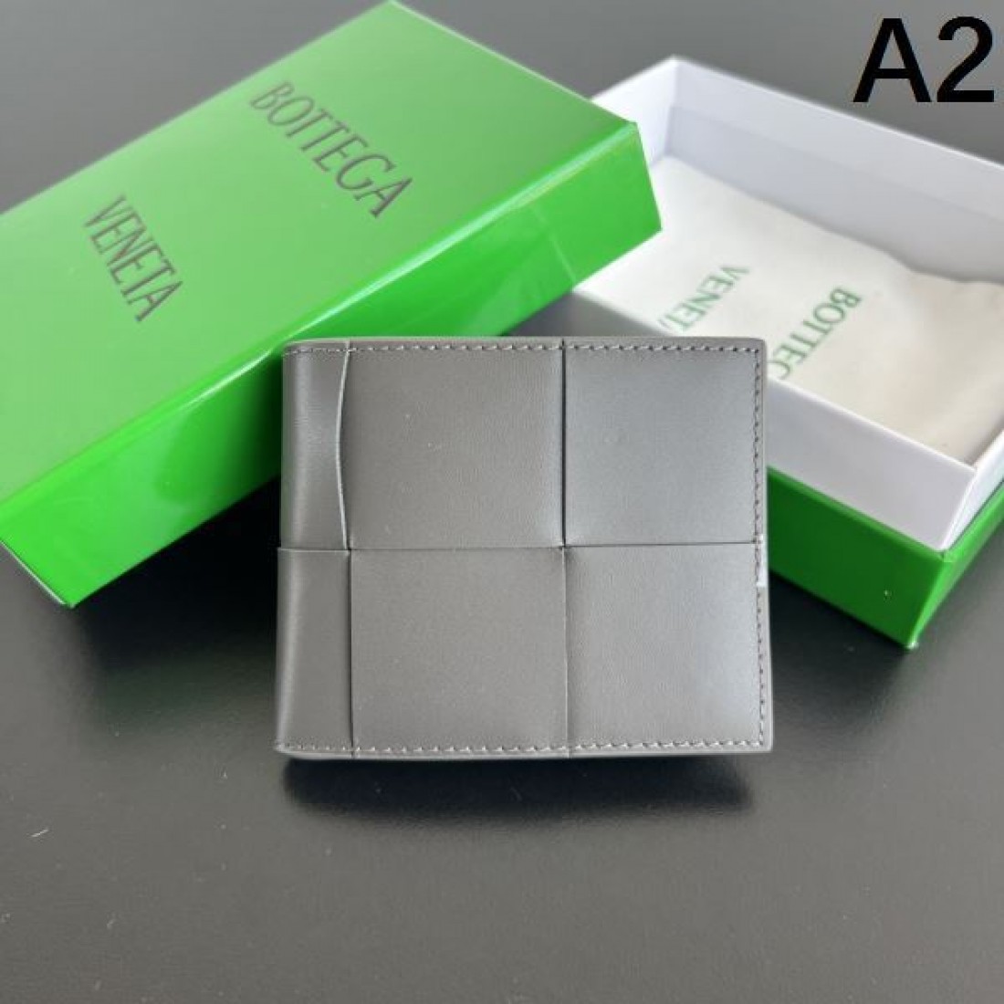 機能美 ボッテガヴェネタ コピー 二つ折り財布 BOTTEGA VENETA 話題の逸品