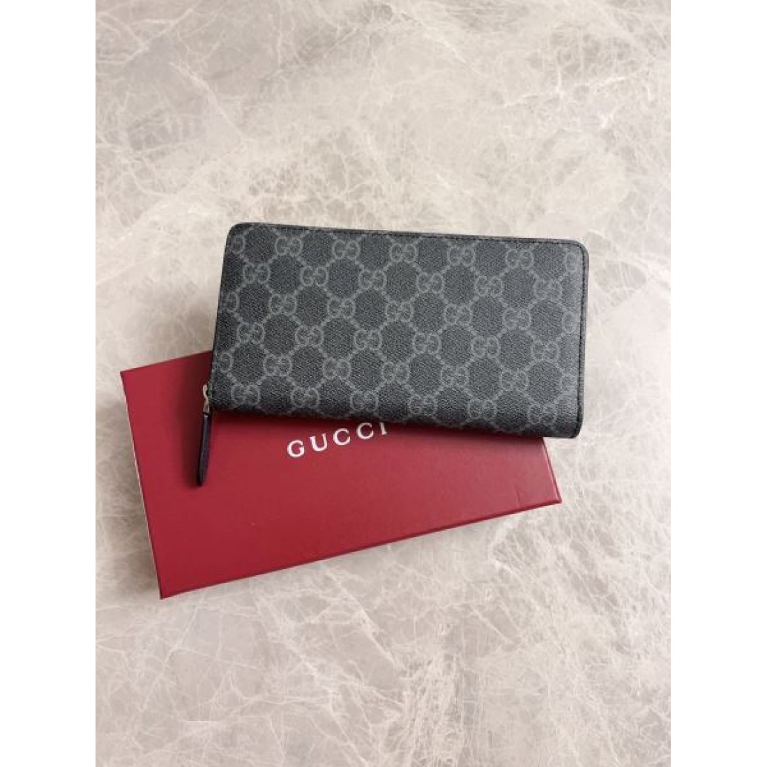 お洒落さん必携 GUCCI グッチ コピー 長財布 自分へのご褒美に