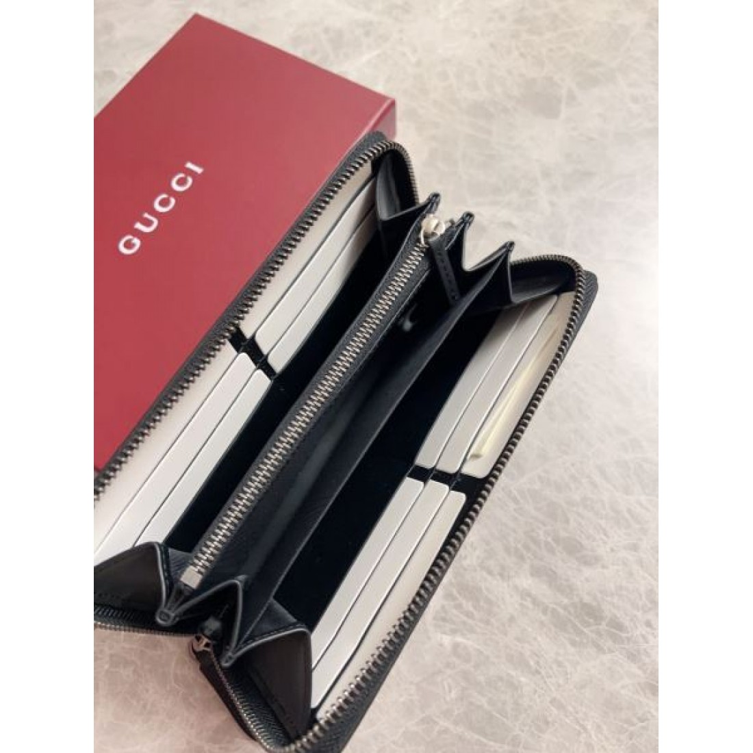 お洒落さん必携 GUCCI グッチ コピー 長財布 自分へのご褒美に