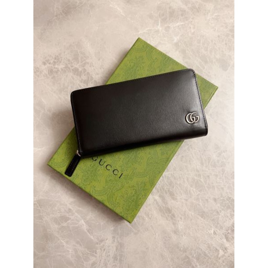 大人カジュアルに GUCCI グッチ コピー 長財布 早い者勝ち