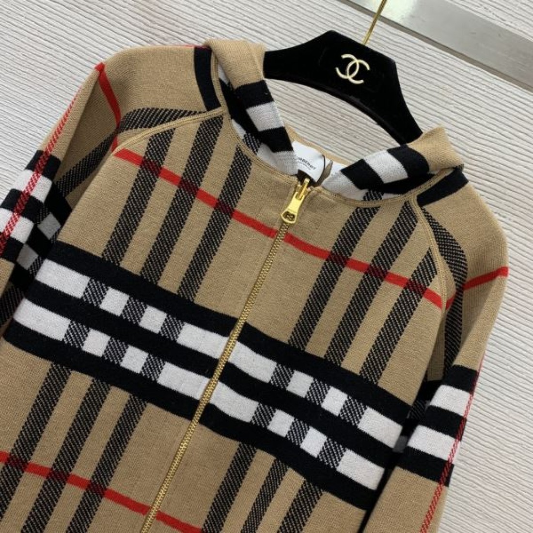  BURBERRY バーバリー コピー ニットコート 柔らかで高級感のある編み目