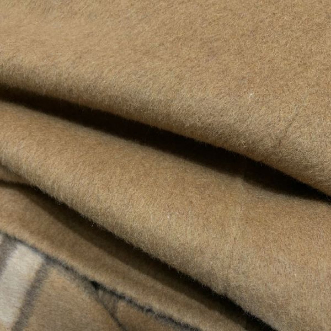  シックで上質な BURBERRY バーバリー スーパー コピー コート 気品漂うデザイン