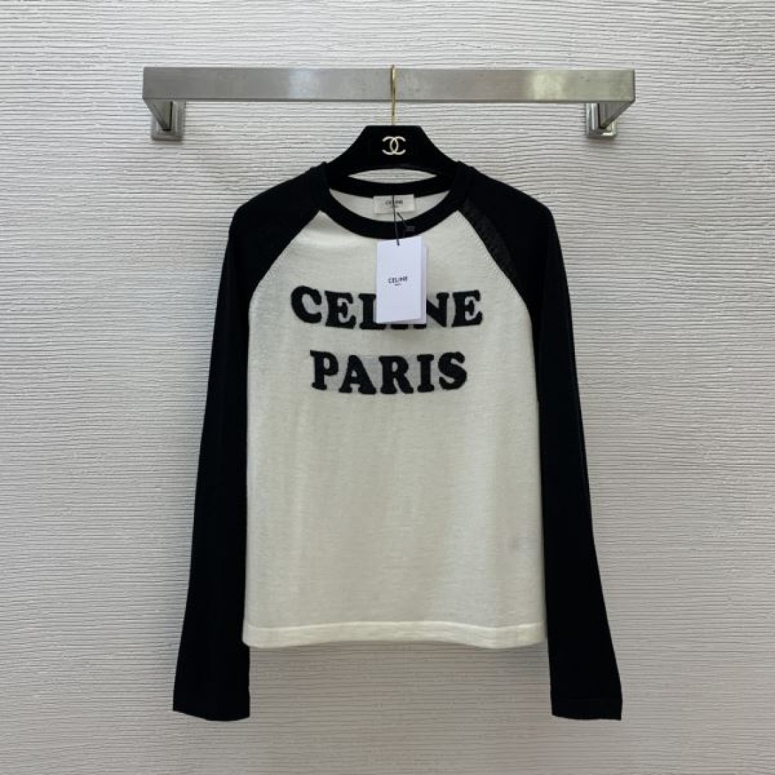 ナチュラルで柔らかな セリーヌ スーパー コピー 長袖ニット CELINE 穏やかな印象に