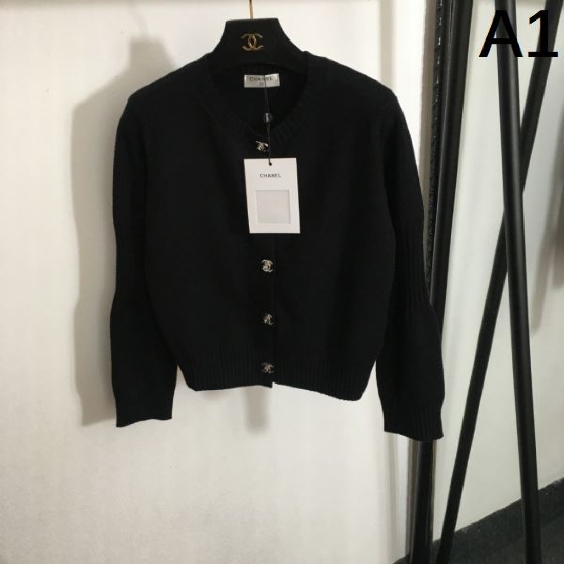 今季は色を使った注目新品 CHANEL シャネル コピー ニットカーディガン 限定予約受付中