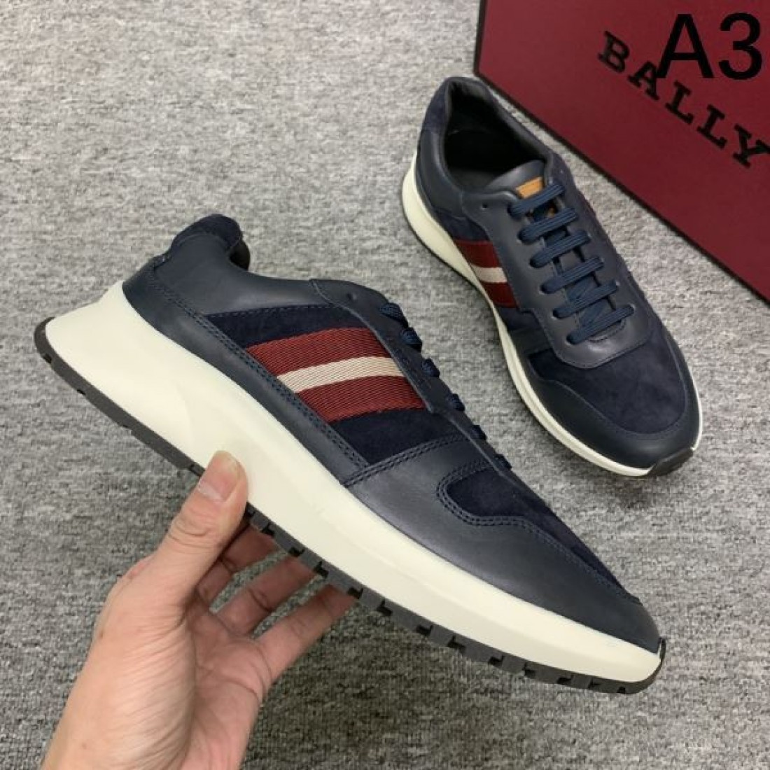 BALLY 休日にも映える快適でスマートな バリー コピー スニーカー 人気急上昇中