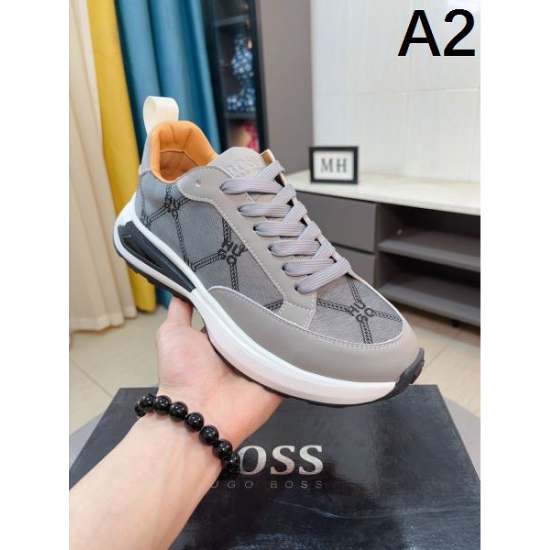 見逃し厳禁 HUGO BOSS ヒューゴボス コピー スニーカー エレガントな雰囲気