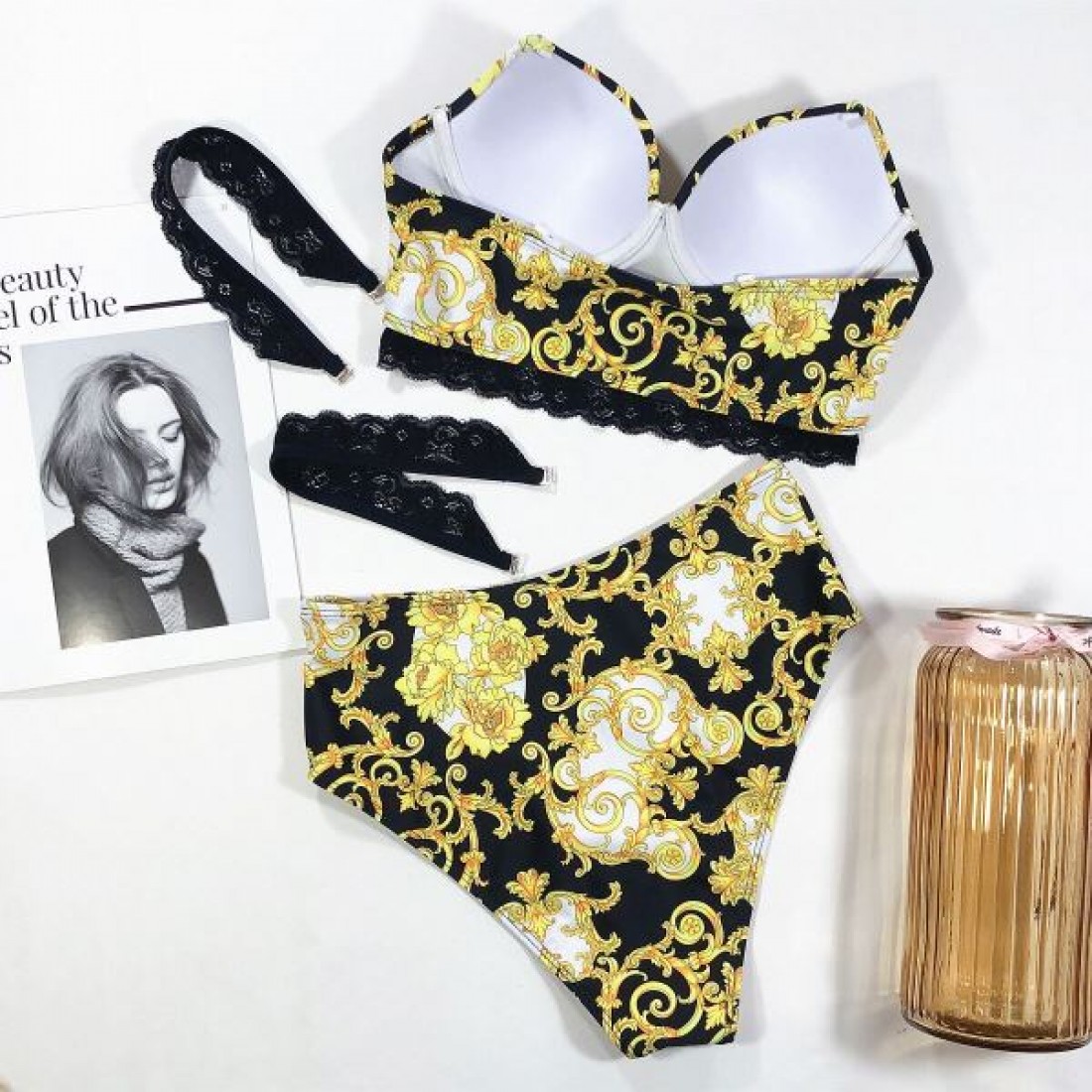 セクシーで大胆な VERSACE コピー 水着 ヴェルサーチェ 夏映えデザイン
