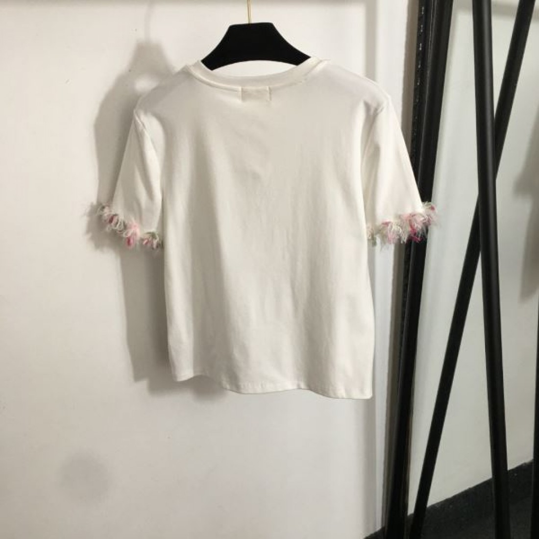 CHANEL スーパーコピー 半袖Tシャツ ロゴ 愛用者がとっても多い シャネル
