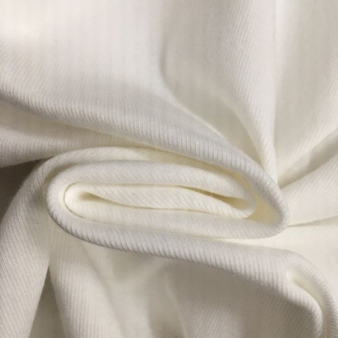 CHANEL スーパーコピー 半袖Tシャツ ロゴ 愛用者がとっても多い シャネル