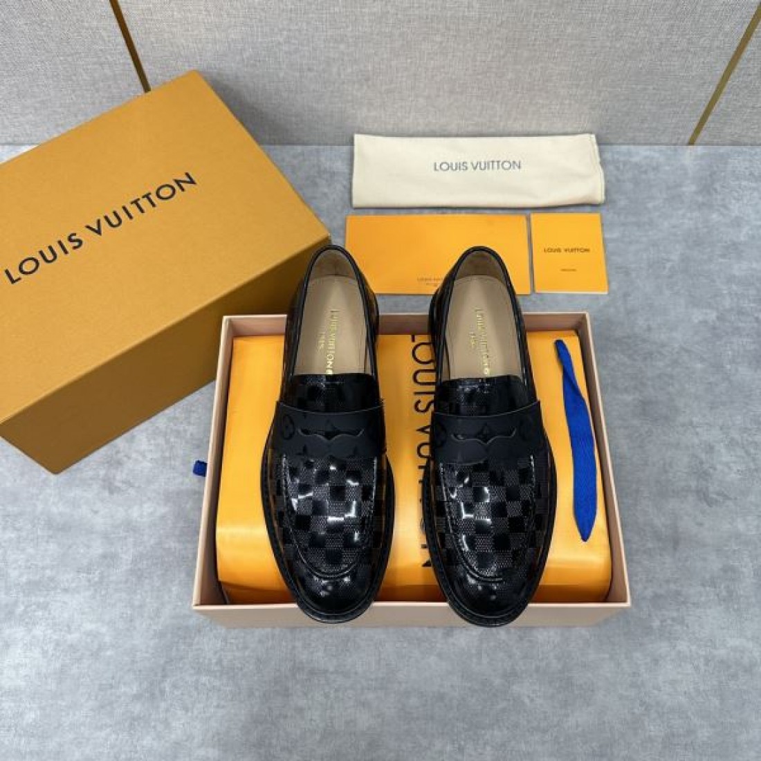 スタイリッシュ LOUIS VUITTON コピー ビジネスシューズ ルイヴィトンで魅せる