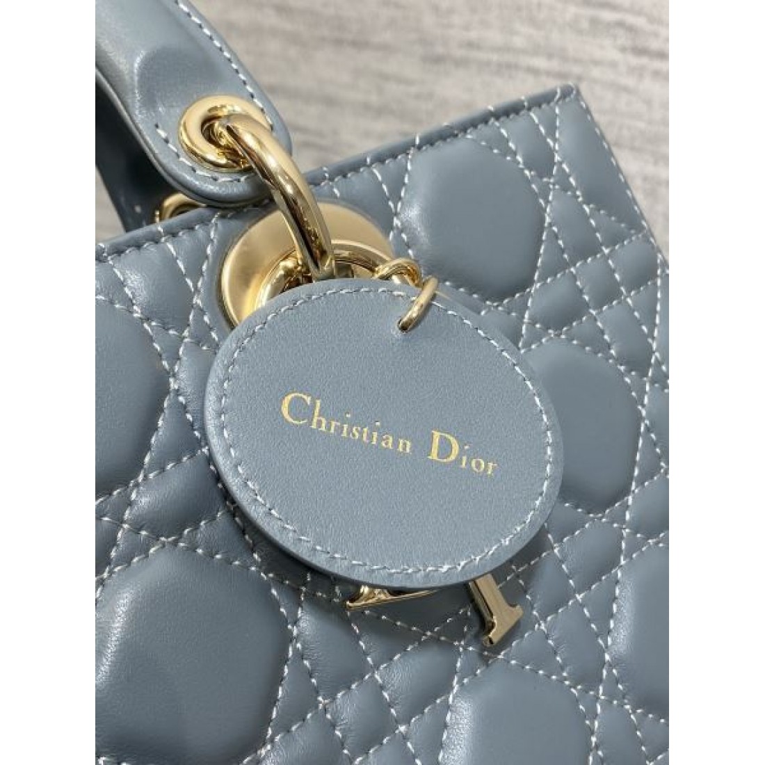 オンリーワンの逸品 DIOR ディオール コピー トートバッグ スタイリッシュな逸品