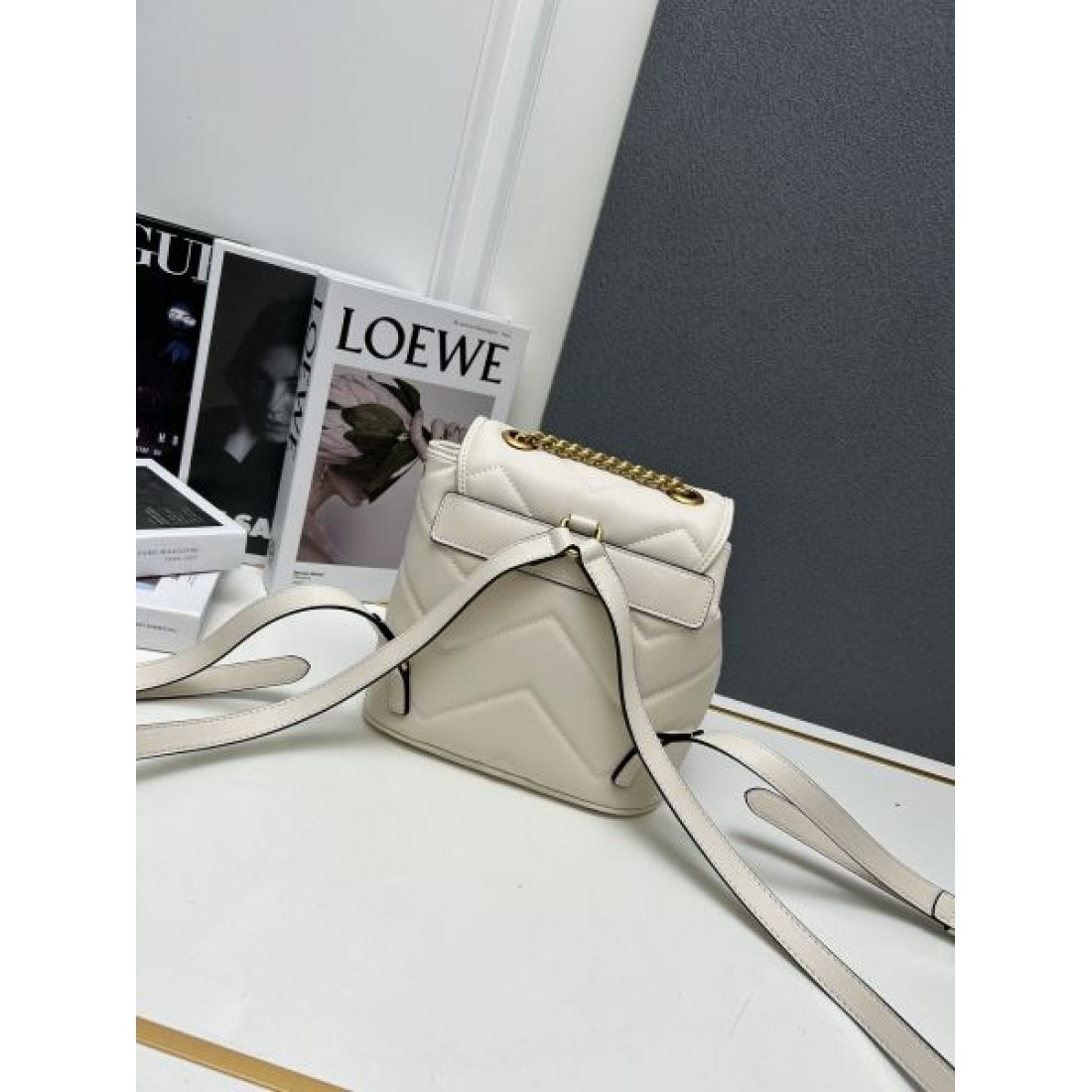GUCCI コピー バックパック ロゴ 最新作期間限定セール グッチ