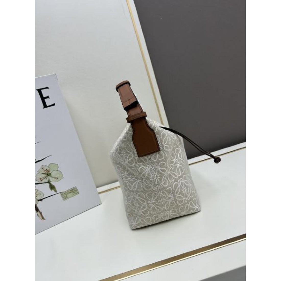 LOEWE スーパーコピー トートバッグ ロゴ この時季だからお買い得 ロエベ