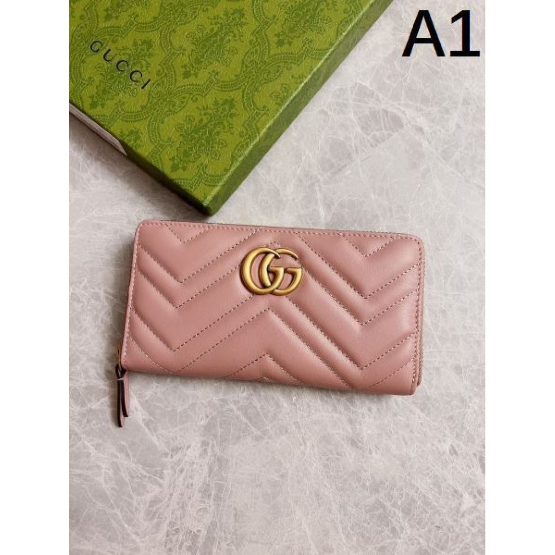 GUCCI グッチ コピー 長財布 コンパクトで落ち着いた 大人の印象