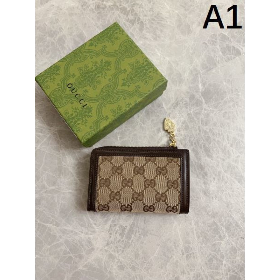 機能的でスマートな GUCCI グッチ コピー カードケース 上品な素材感