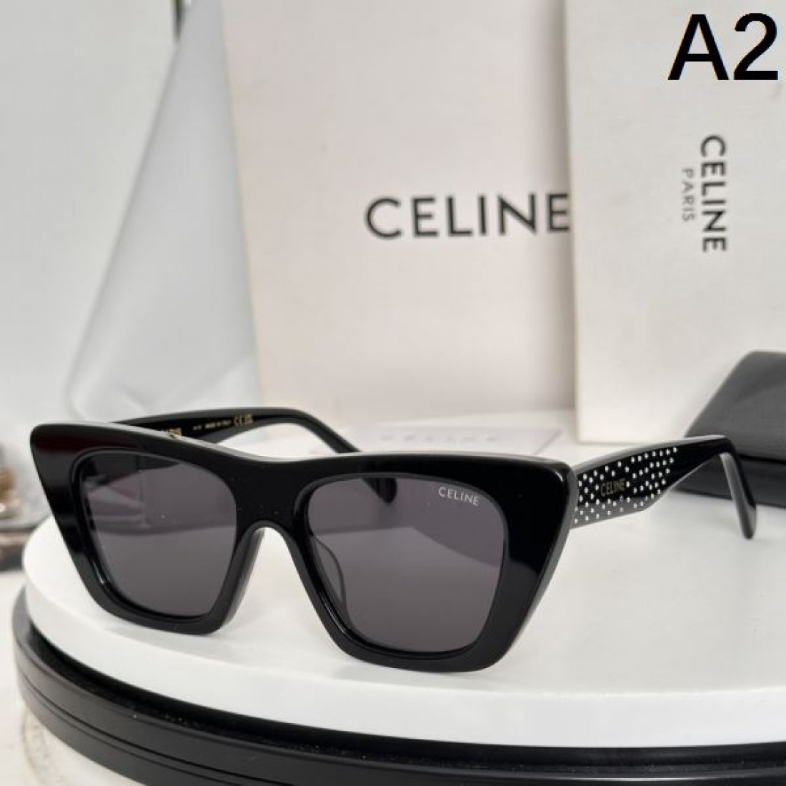 優雅な 高級感ある セリーヌ スーパーコピー サングラス CELINE 大人っぽい