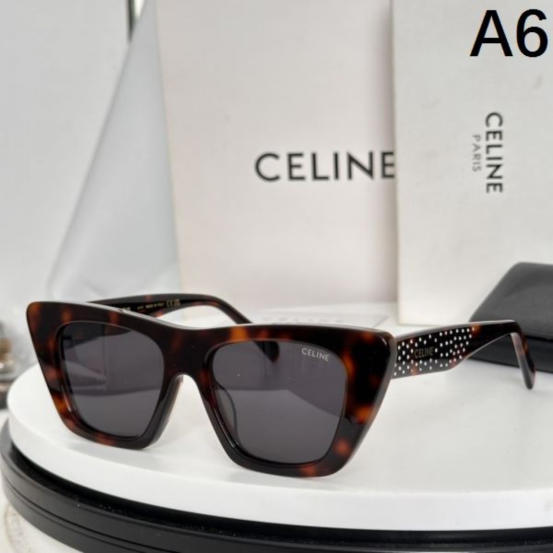 優雅な 高級感ある セリーヌ スーパーコピー サングラス CELINE 大人っぽい