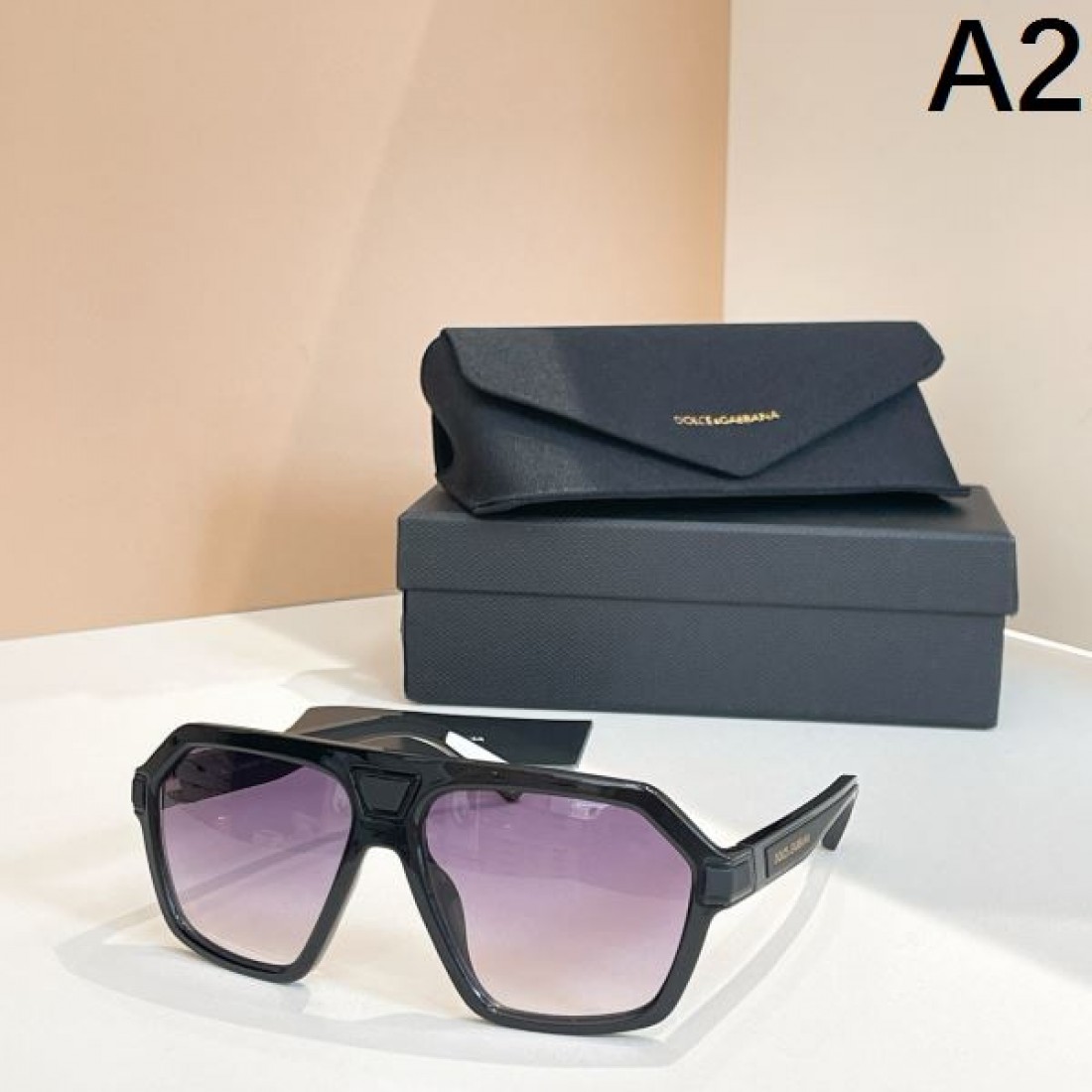 人気沸騰中！おしゃれ新品 DOLCE＆GABBANA ドルチェ＆ガッバーナ コピー サングラス 大人可愛い