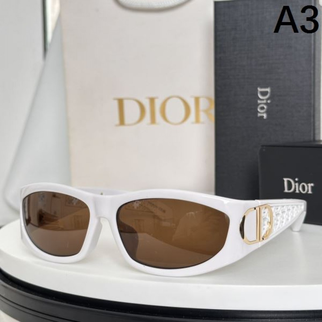 旬コーデに最適  DIOR ディオール コピー サングラス オールシーズン活躍