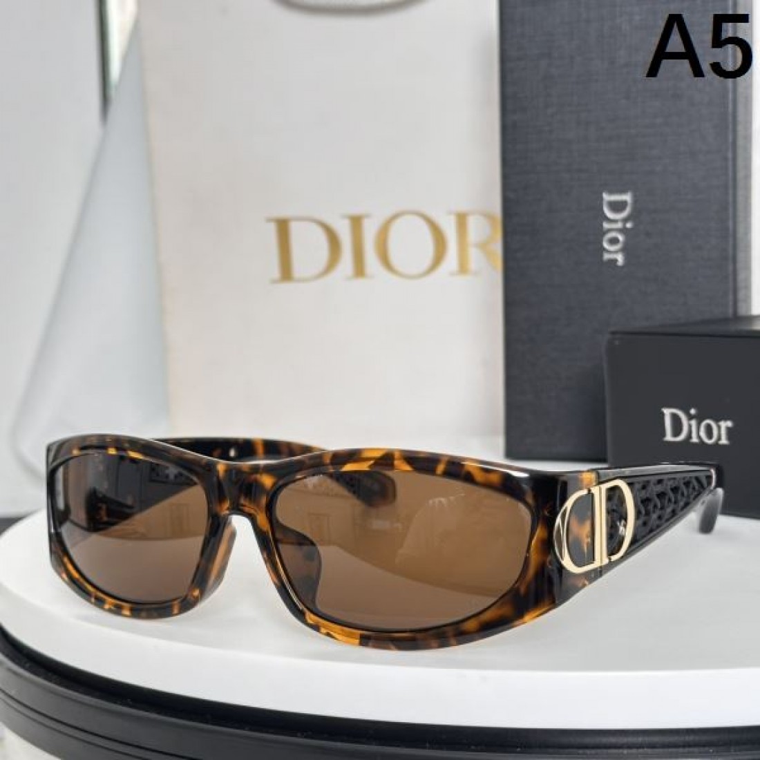 旬コーデに最適  DIOR ディオール コピー サングラス オールシーズン活躍