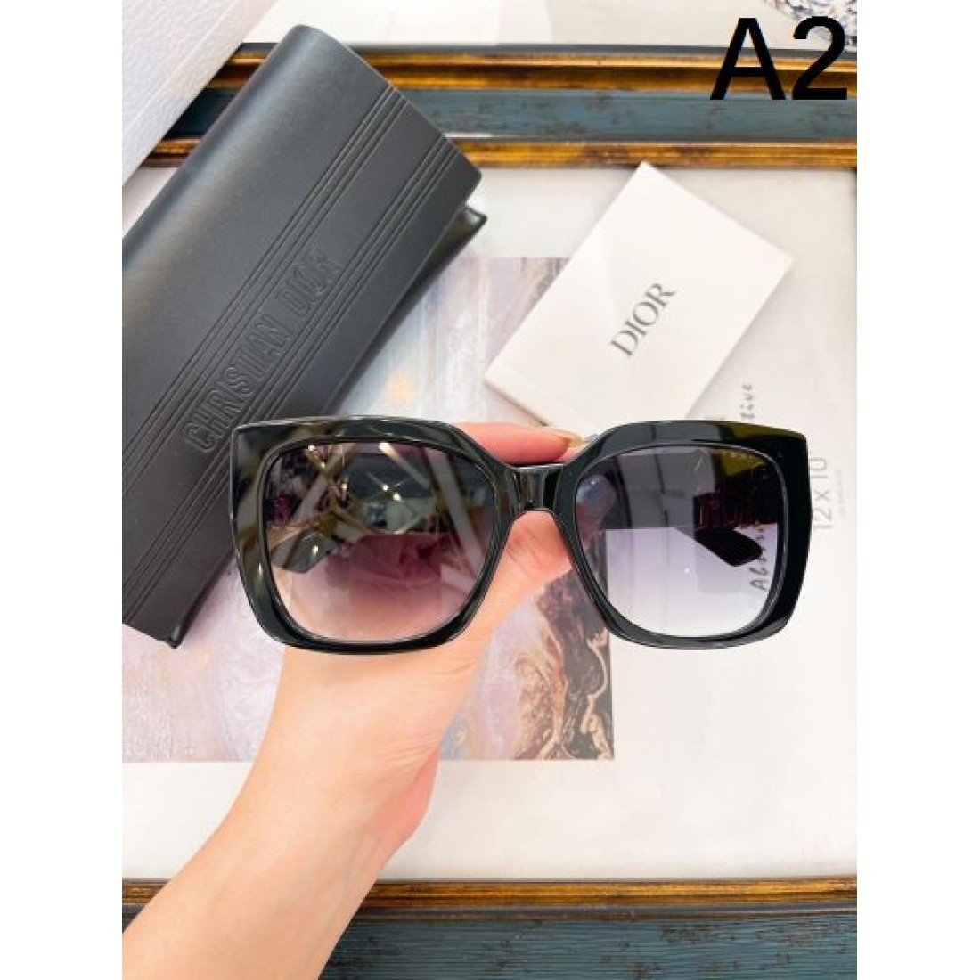 DIOR ディオール 偽物 サングラス 気品とシャープさを兼ね備えた