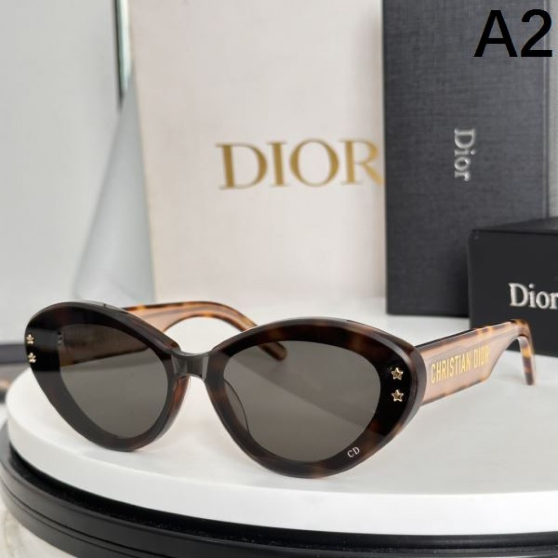 知的でラグジュアリーな DIOR ディオール スーパーコピー サングラス