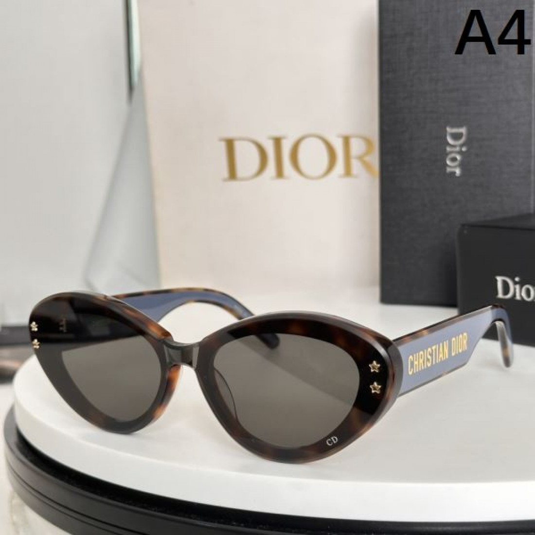 知的でラグジュアリーな DIOR ディオール スーパーコピー サングラス