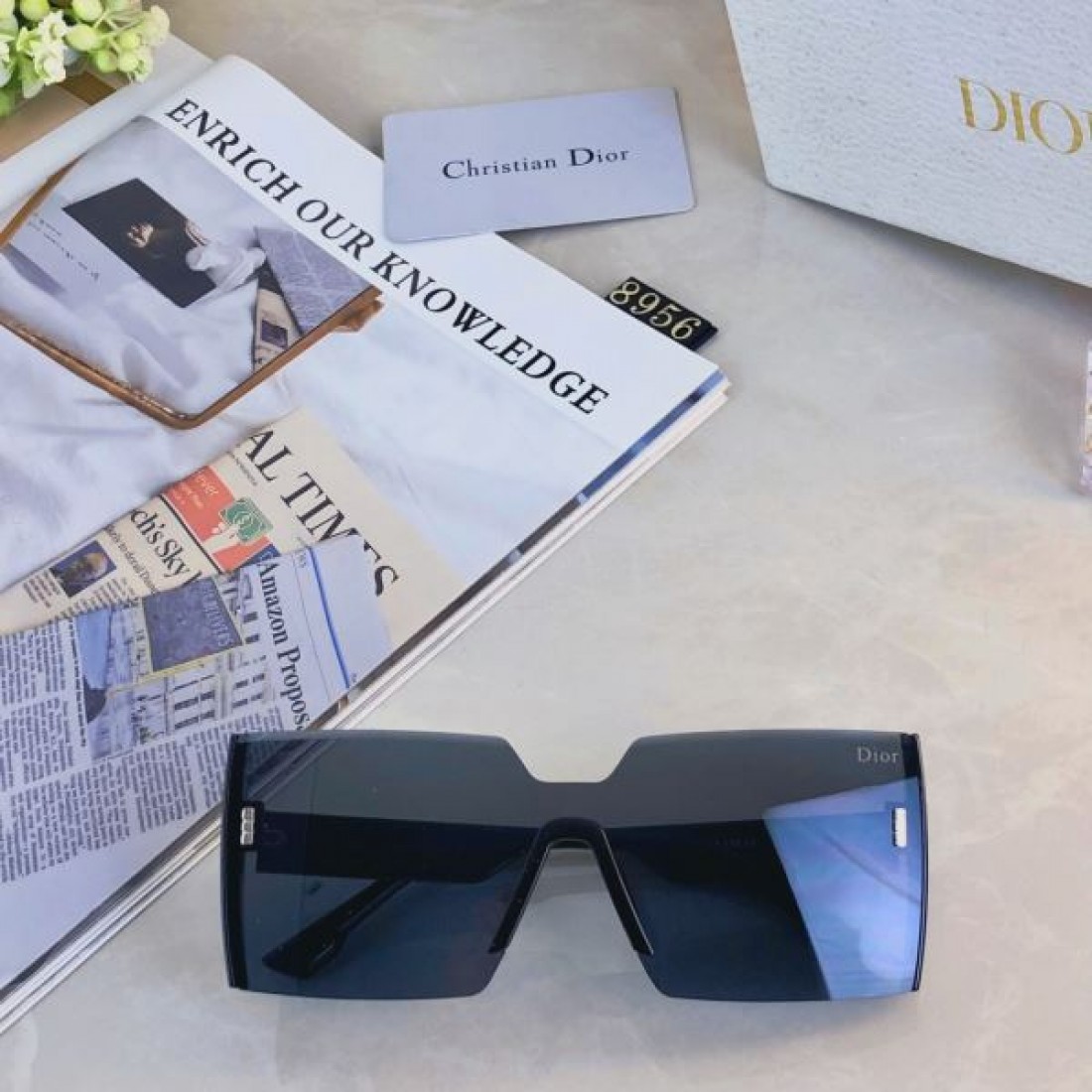 クラシカルな空気感をまとう ディオール スーパー コピー サングラス DIOR