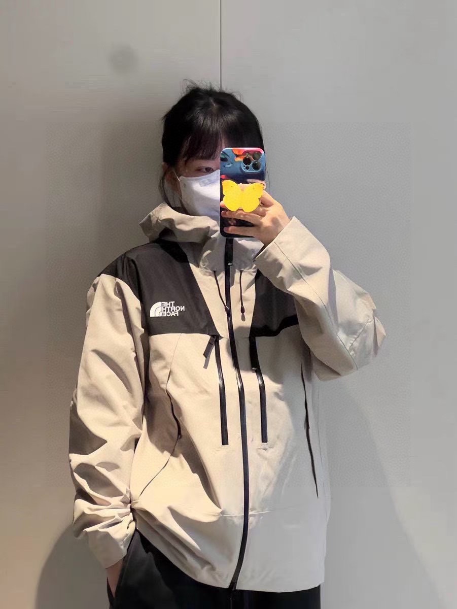 The North Face の魅力：私の愛用アウター