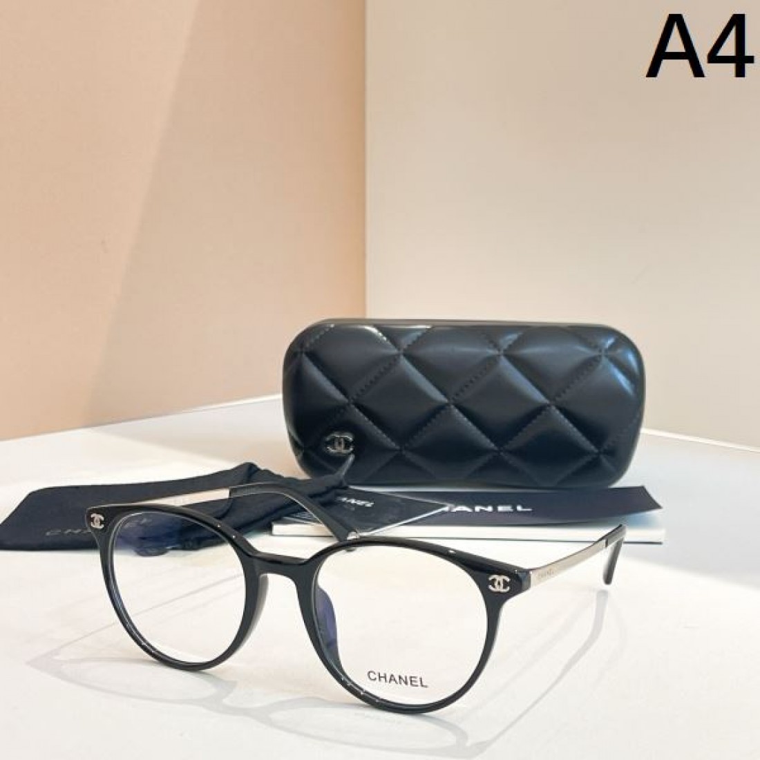 エレガント 可憐な CHANEL シャネル コピー 透明サングラス 