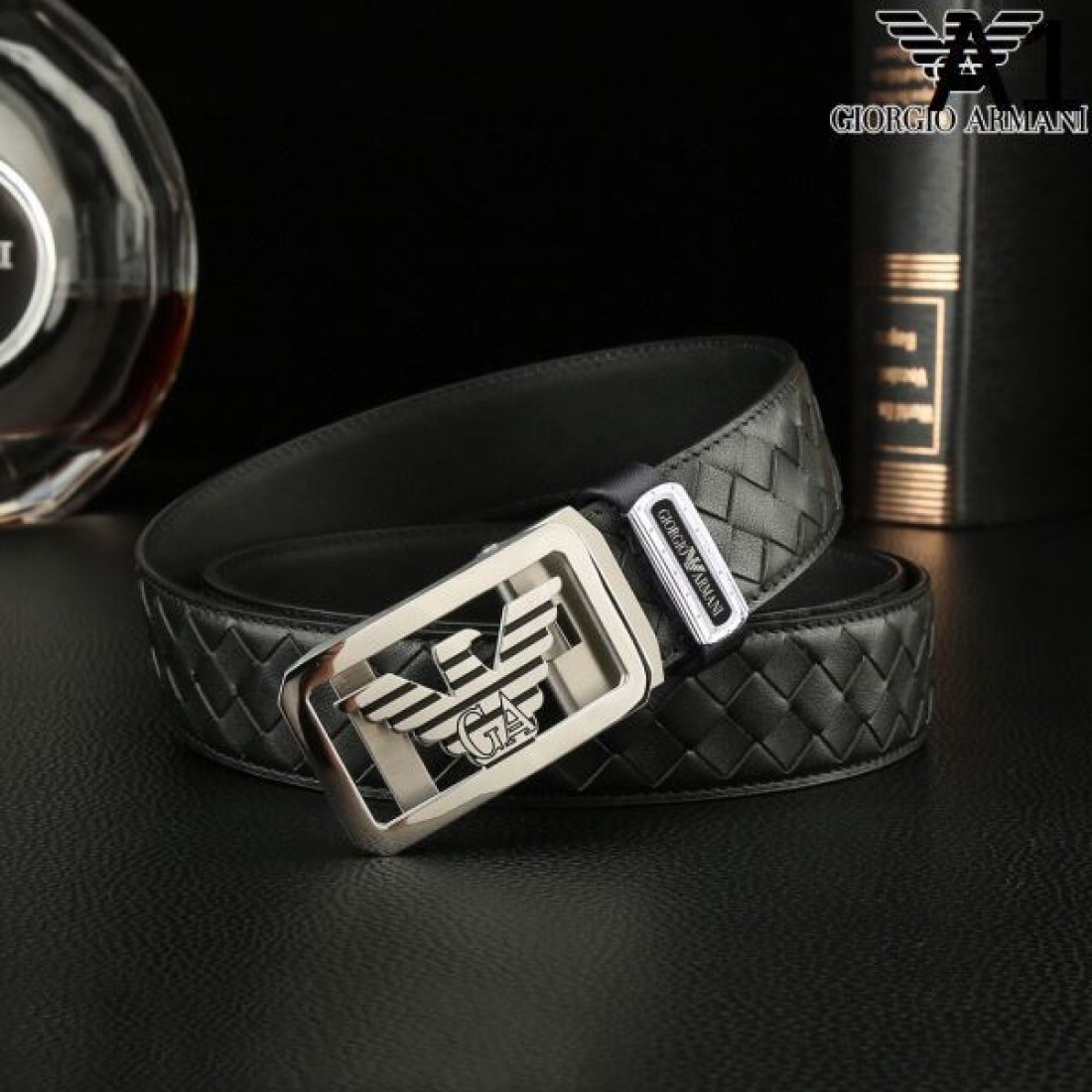 落ち着きのある 知的な アルマーニコピー ベルト ARMANI プレミアムな風格
