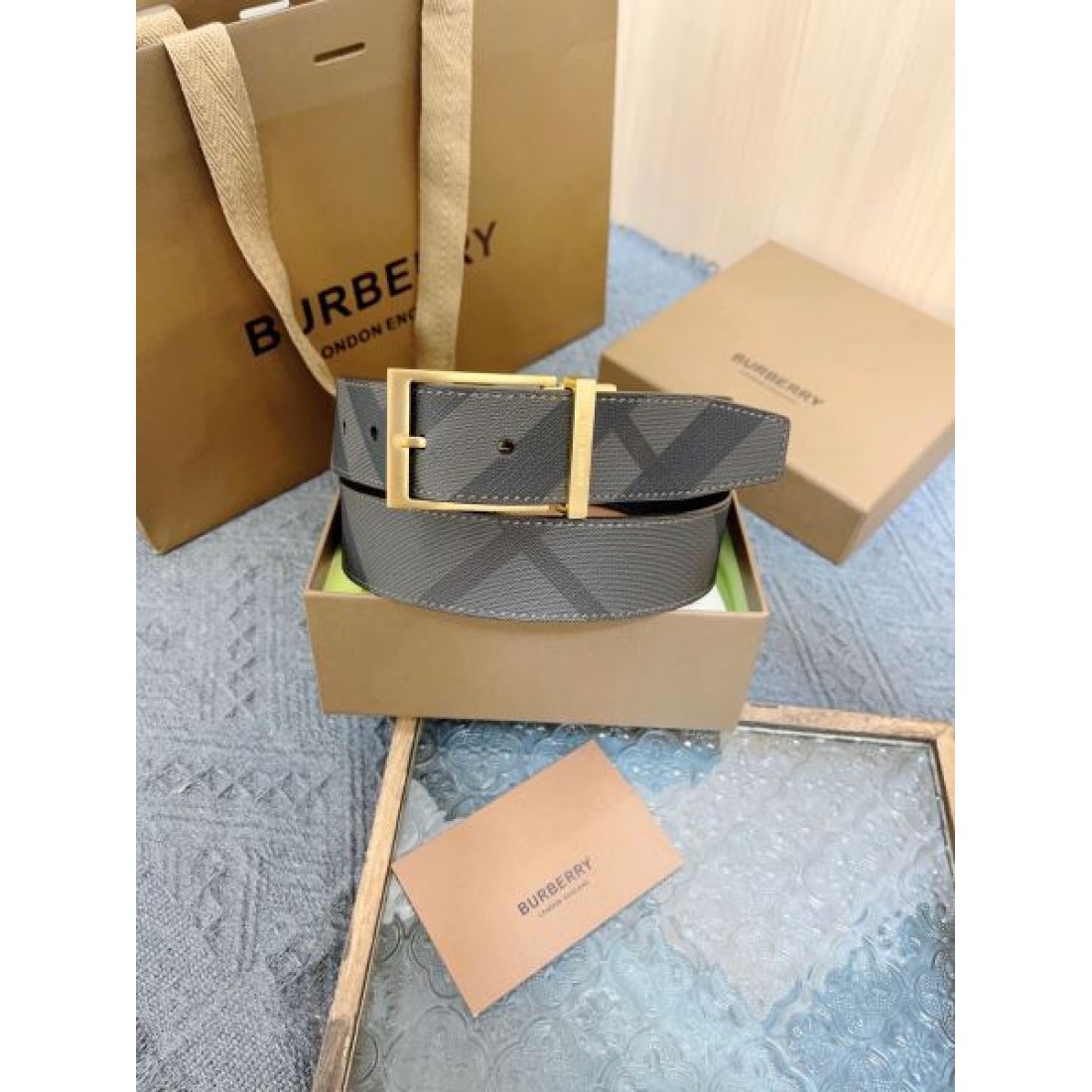 上質 クラシカルな BURBERRY バーバリー スーパーコピー ベルト 