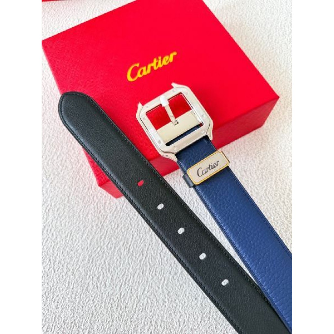 洗練された存在感 CARTIER カルティエ　スーパーコピー ベルト 大人の魅力