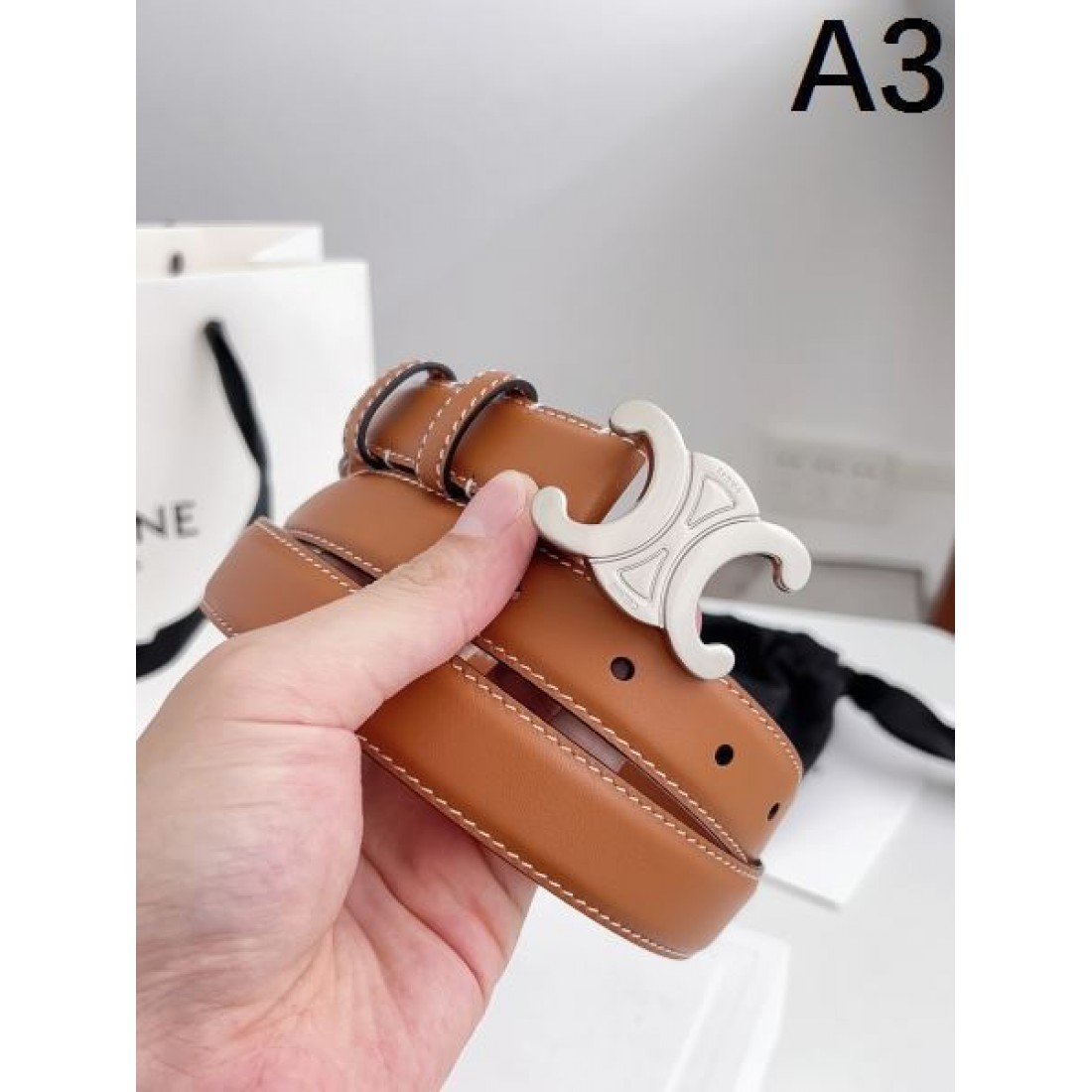 洗練されたムード漂う CELINE セリーヌ コピーベルト 上質な