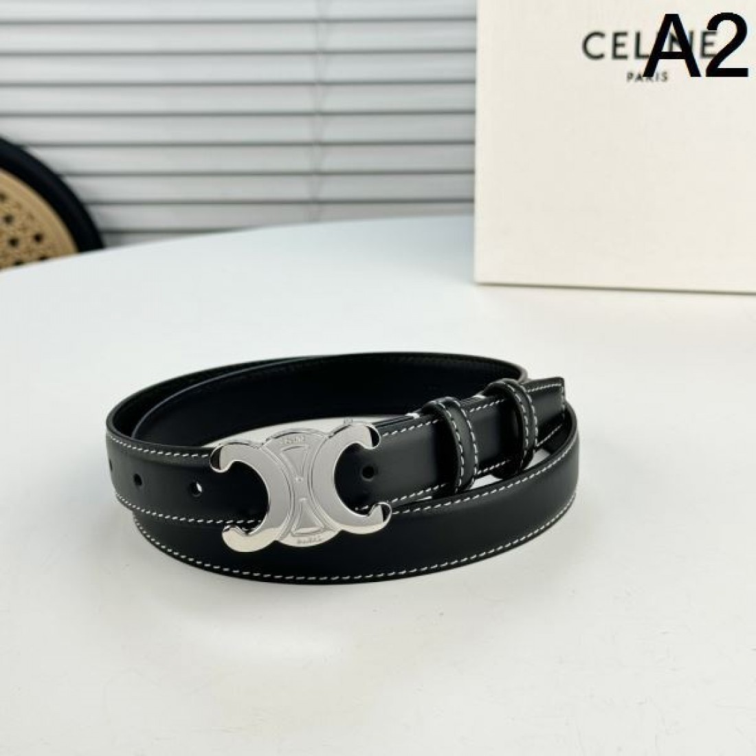 CELINE セリーヌ コピーベルト フェミニンで気品あるアクセント