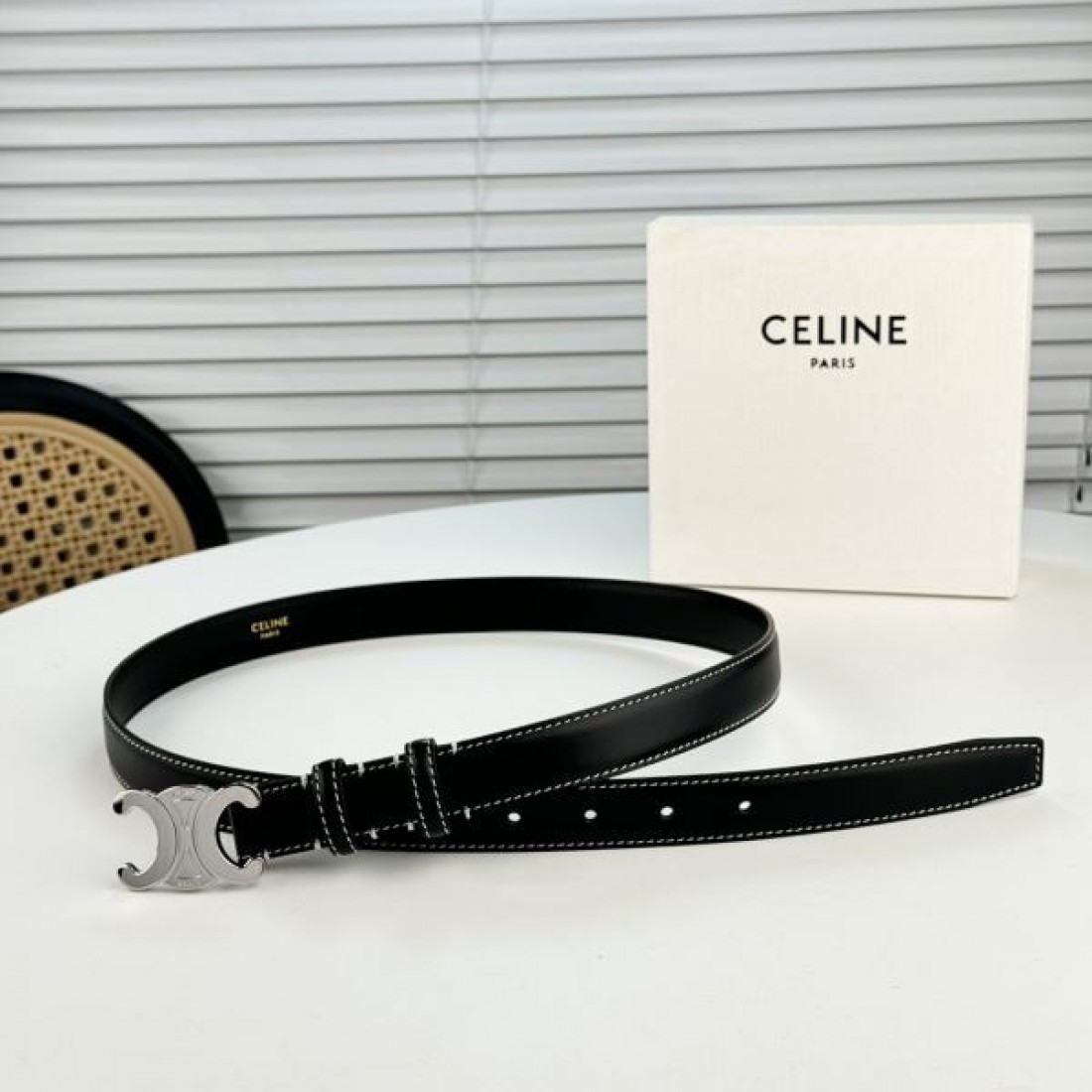 CELINE セリーヌ コピーベルト フェミニンで気品あるアクセント