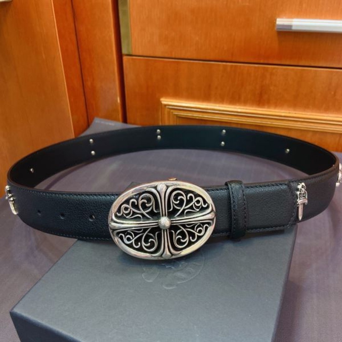 個性的な クロムハーツスーパーコピー ベルト CHROME HEARTS 斬新
