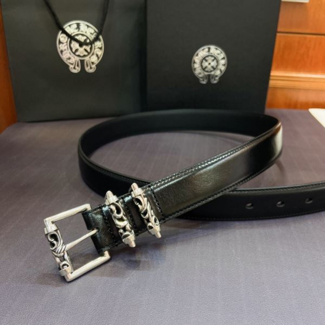 クロムハーツ コピー ベルト CHROME HEARTS ラグジュアリーな逸品