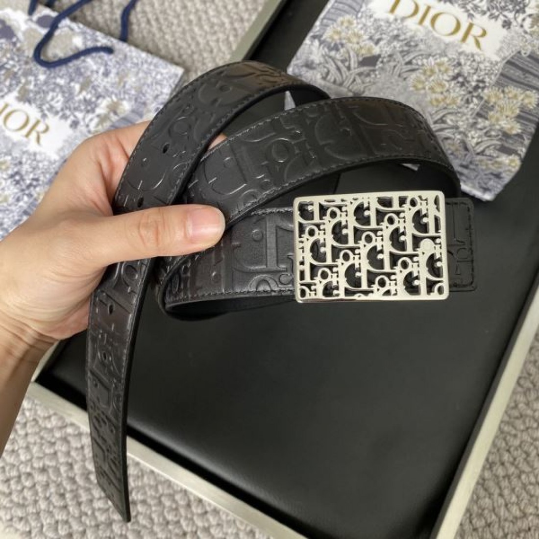 エレガントで 洗練された ディオール スーパーコピー ベルト DIOR