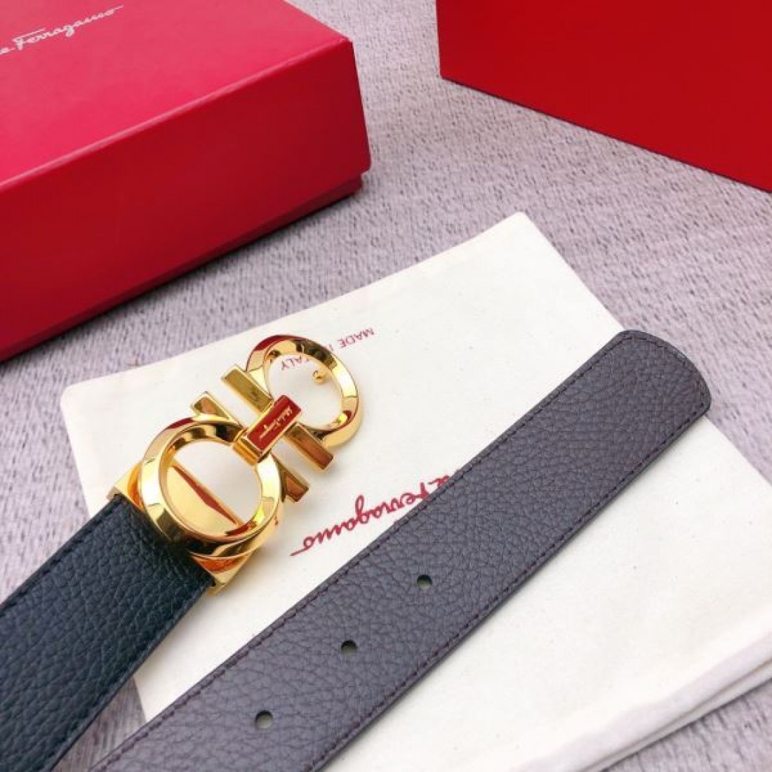 スタイリッシュな サルヴァトーレ コピー ベルト上質感 FERRAGAMO