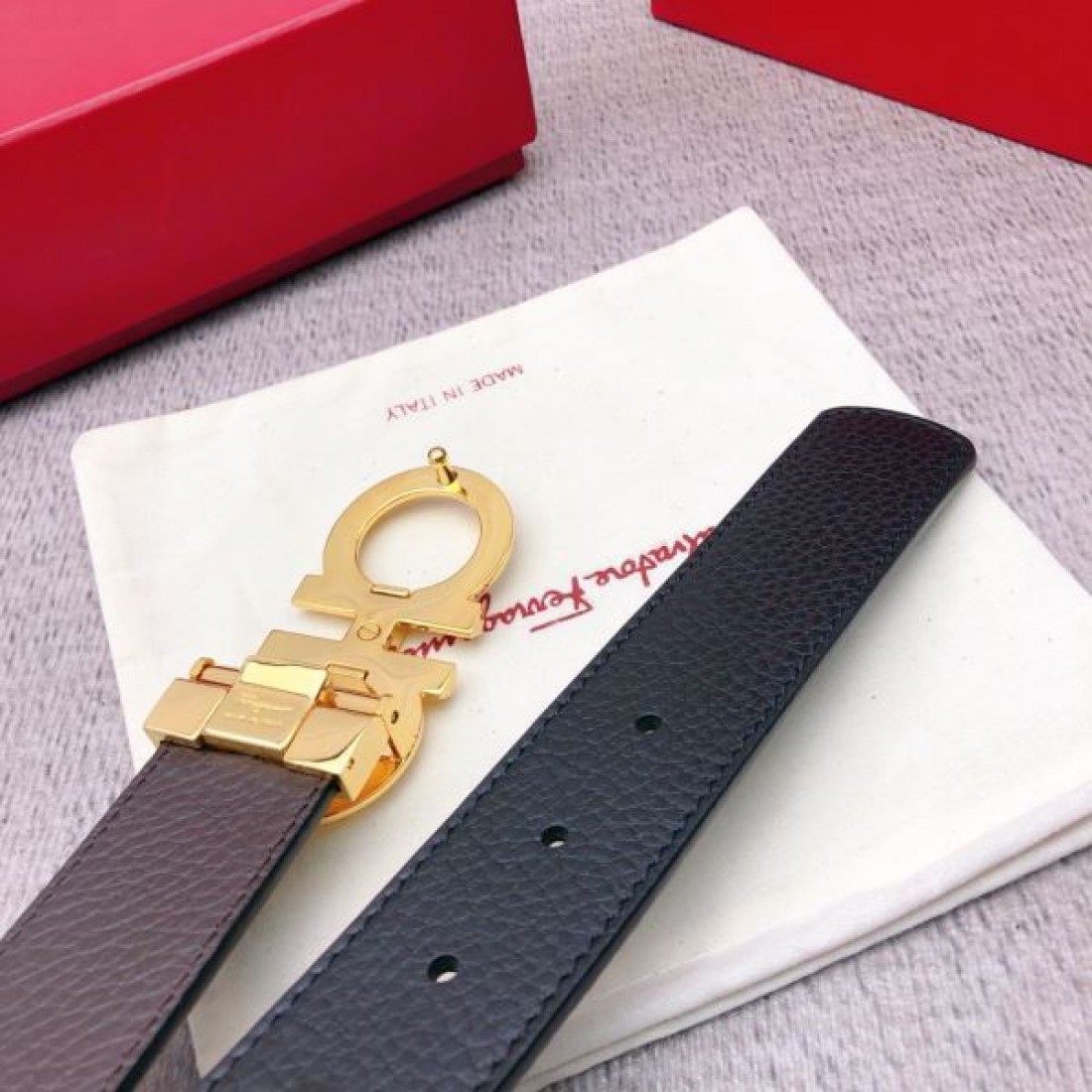 スタイリッシュな サルヴァトーレ コピー ベルト上質感 FERRAGAMO