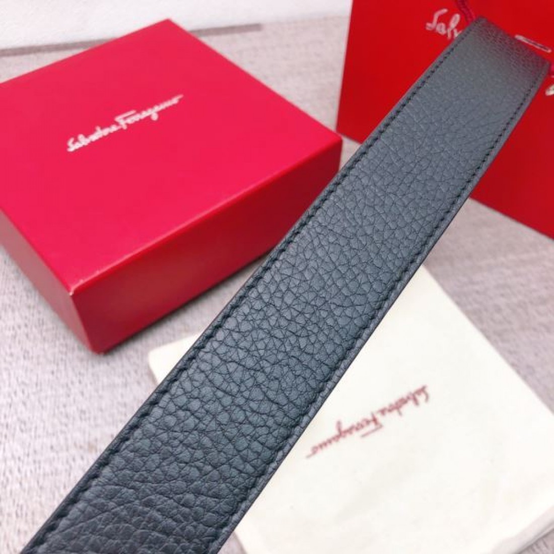 スタイリッシュな サルヴァトーレ コピー ベルト上質感 FERRAGAMO