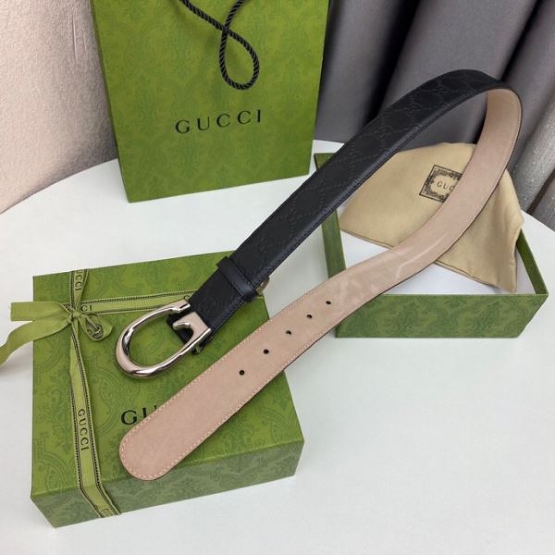 洗練 GUCCI 高見え感のある グッチ コピー ベルト エレガントな