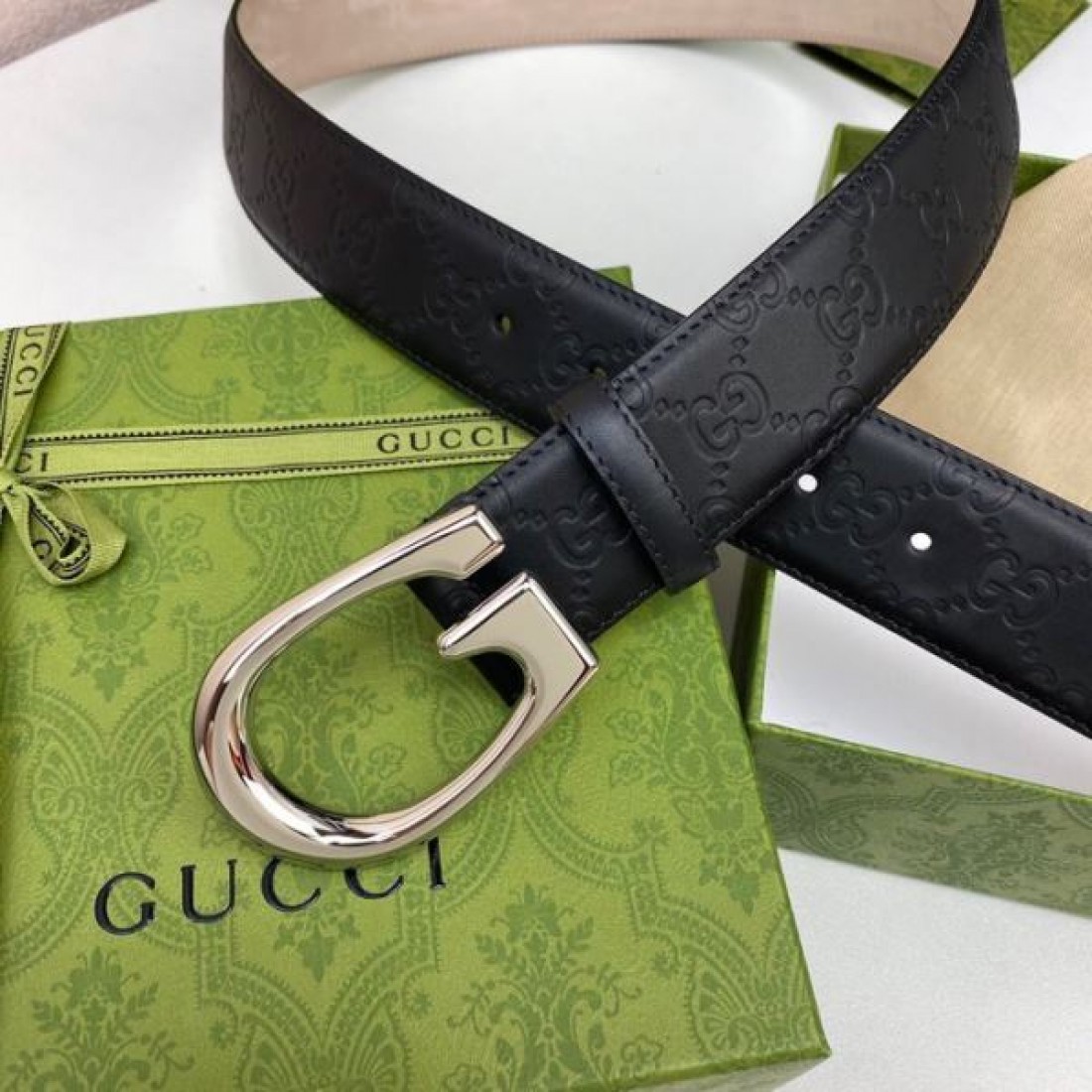 洗練 GUCCI 高見え感のある グッチ コピー ベルト エレガントな
