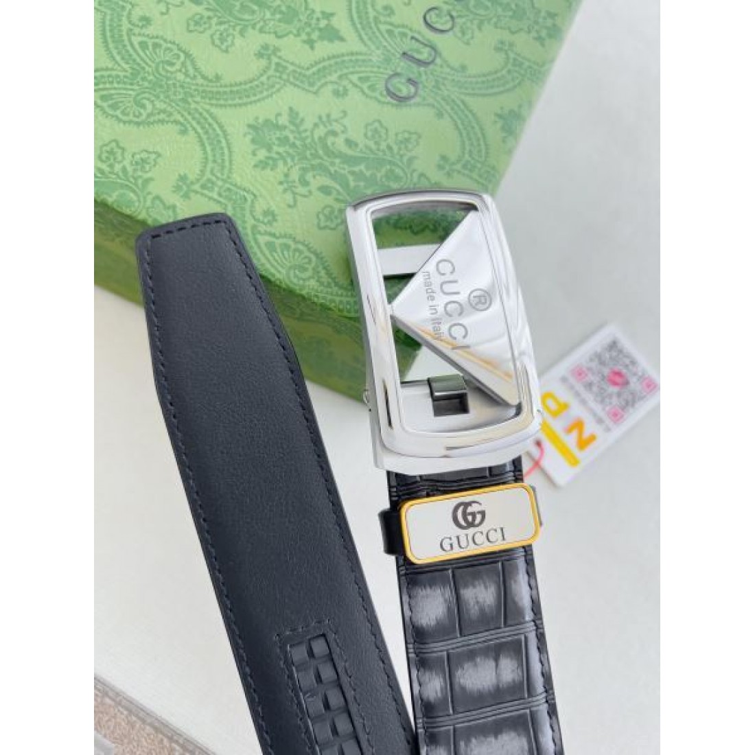 上品 大人っぽい雰囲気を演出する GUCCI グッチ スーパーコピー ベルト