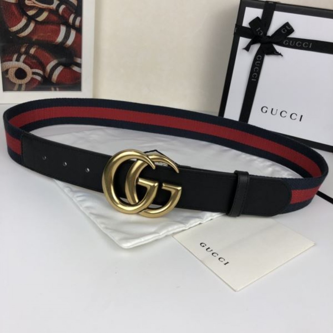 存在感抜群 スタイリッシュな GUCCI グッチ コピー ベルト