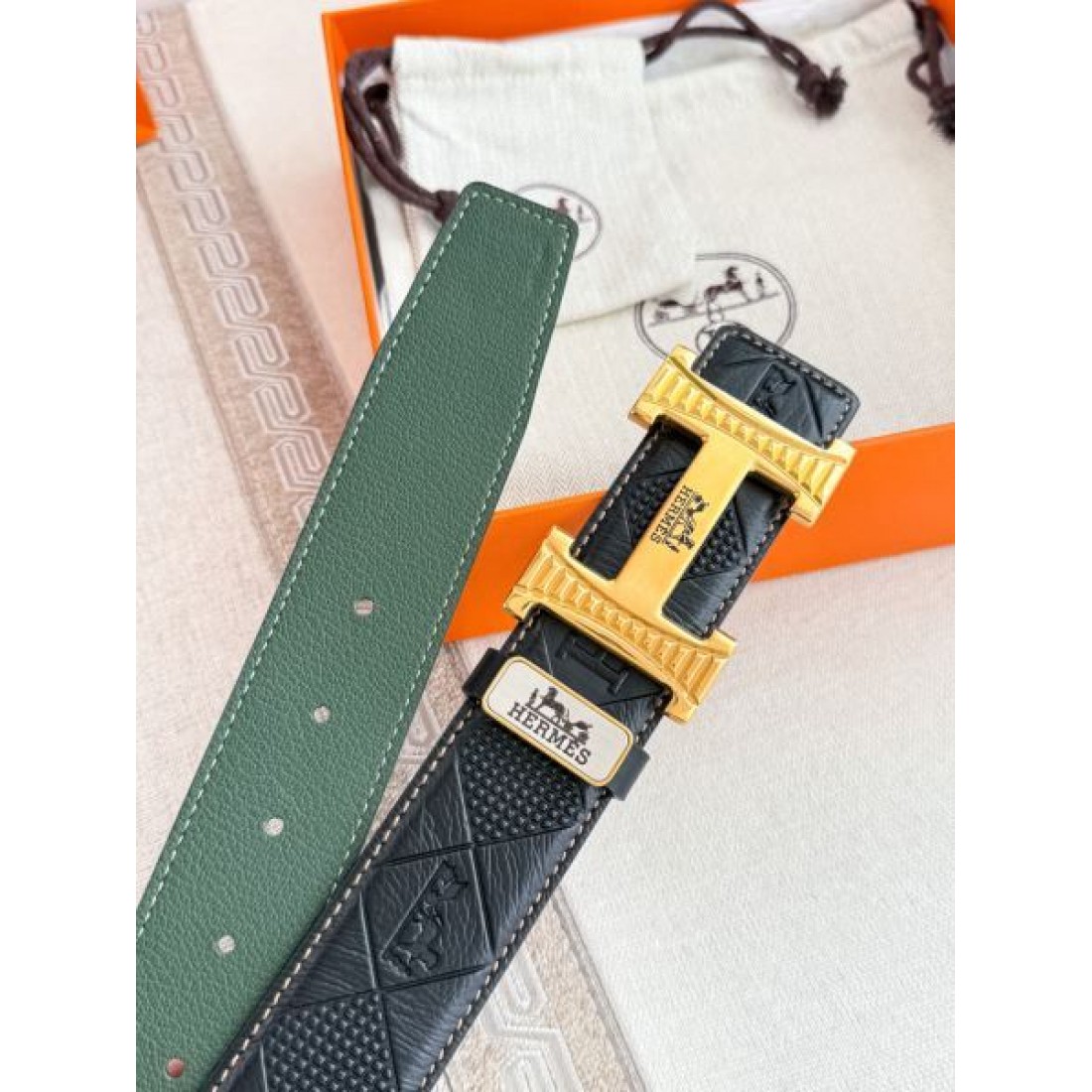 HERMES エルメス スーパーコピー ベルト 高級感 溢れる 上品な印象