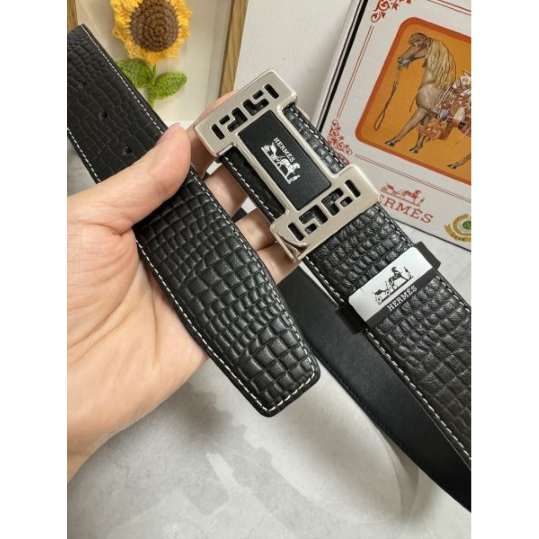 HERMES エルメス コピー ベルト 高級感が漂う 洗練 クラシカル