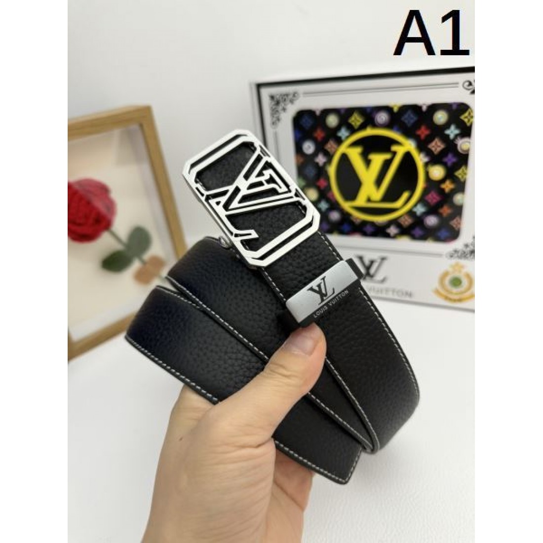 LOUIS VUITTON ルイヴィトン コピー ベルト 高級感 スタイリッシュ